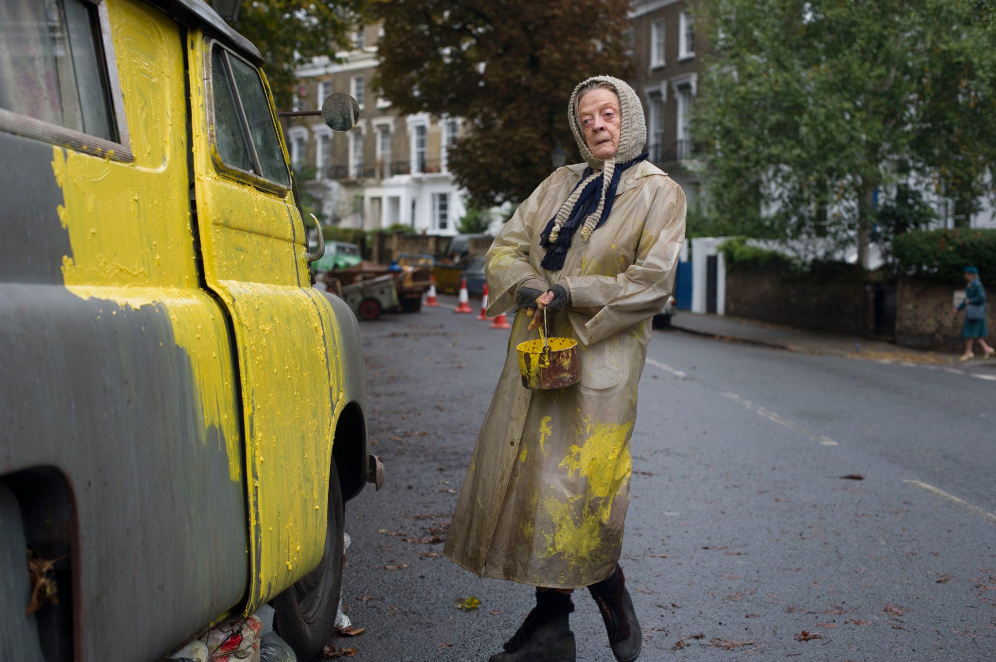 Waterstones Bookclub read The Lady in the Van