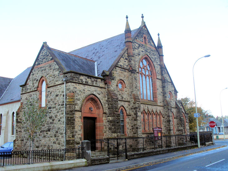 Community Events at Ballymena Methodist – new Community Choir and Tea Dances