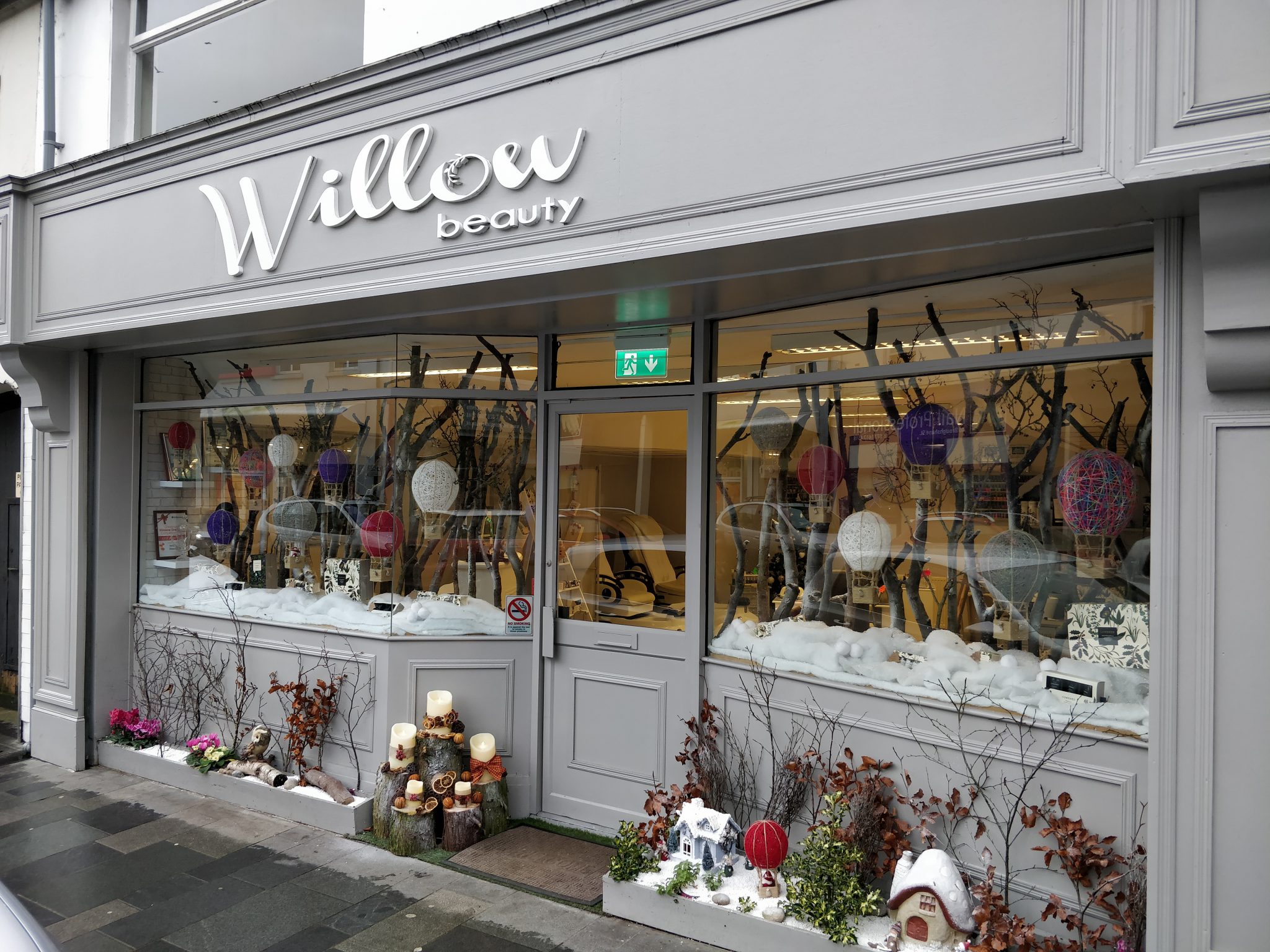 Willow Beauty – award-winning beauty salon and Cash For Kids drop off point